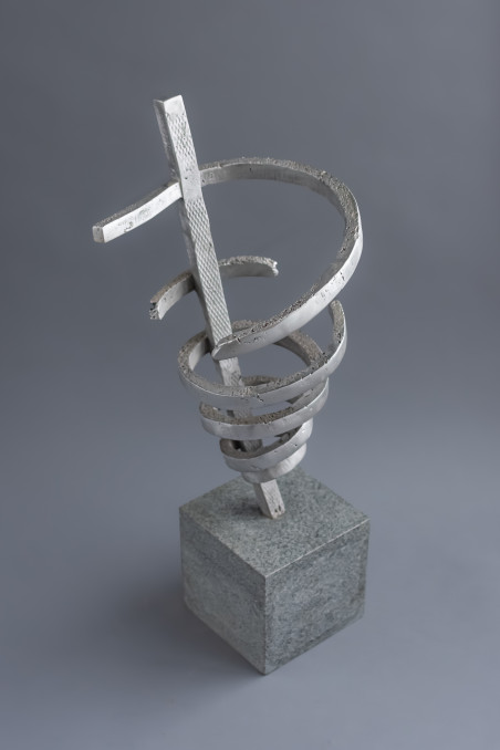 Spiral original painting by Liutauras Griežė. Sculpture