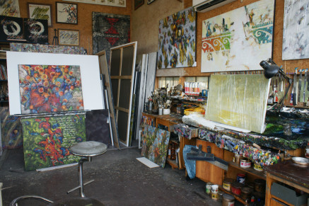 Konstantinas Žardalevičius paintings in the studio